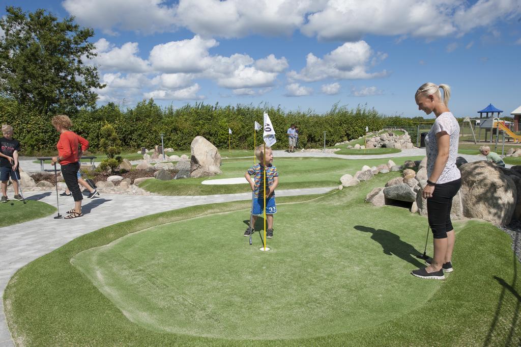 Frederikshavn Nordstrand Camping & Cottages Экстерьер фото